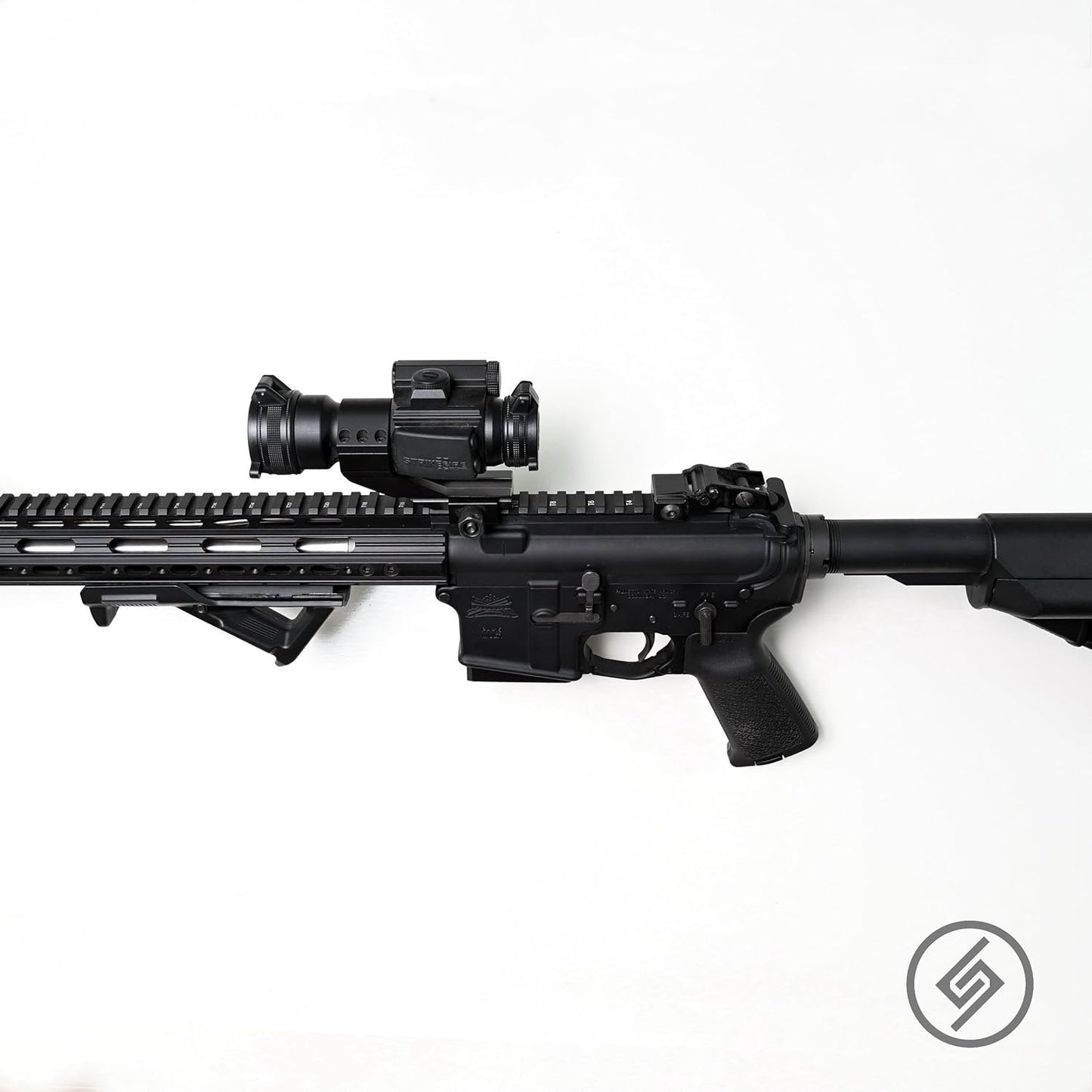 Spartan Mounts Locking .223/5.56 Rifle Mount Wall Display | Low Profile Floating Design Vertical and Horizontal Mounting Solution | Gun Room Safe Storage Organzation | Made in USA
