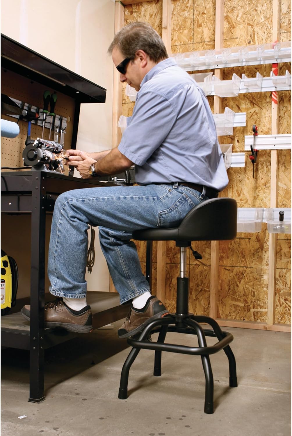 Performance Tool W85011 Pneumatic Swivel Bar Stool with Back Support, 360-Degree Swivel, Heavy Duty Steel Frame, Black