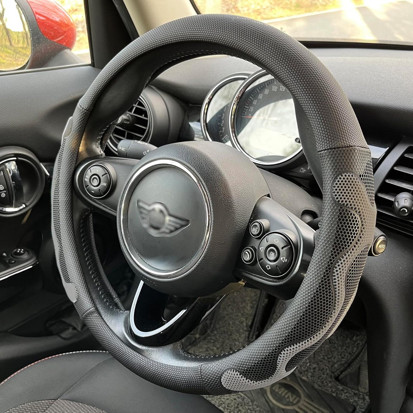 PINCTROT Large Size Comfy Grip Steering Wheel Cover, Anti-Slip Design, 15.5-15.75 Inch(Silicone Gray)