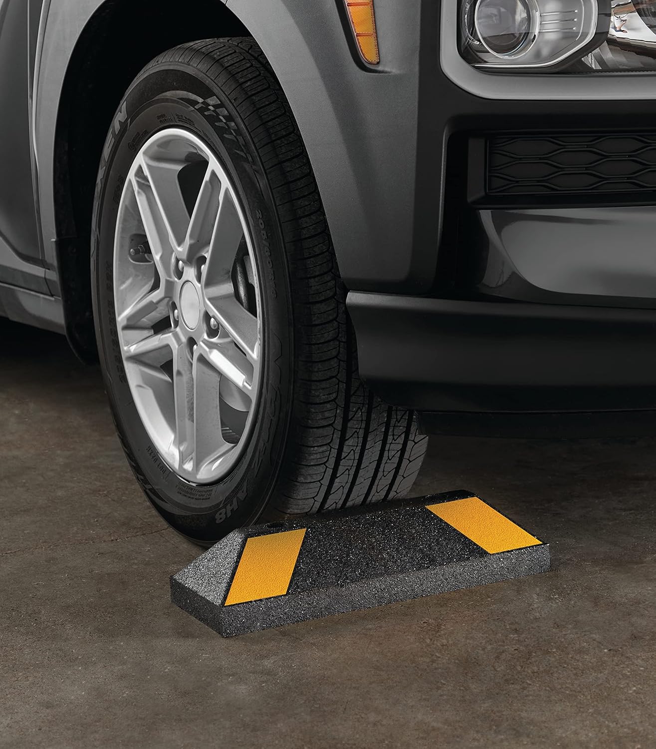 Rubberific Heavy Duty Rubber Parking Stop Durable Easy to Install Reflective Parking Curb Garage Car Stopper for Indoor and Outdoor Use (4 Pack)